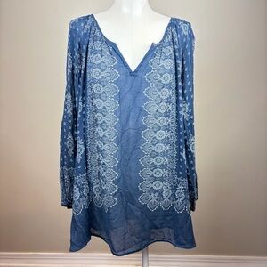 Sundance L Navy and White Classic Boho Western Cowgirl Bandana-Print tunic Top
